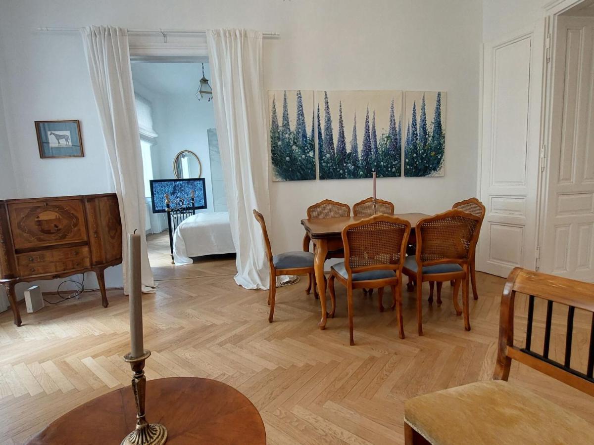Apartment Am Sobieskiplatz By Interhome Vienna Exterior photo